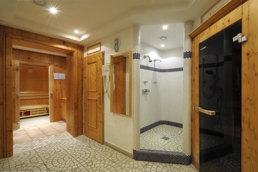 Hotel Garni Alpenland Altenmarkt im Pongau Luaran gambar