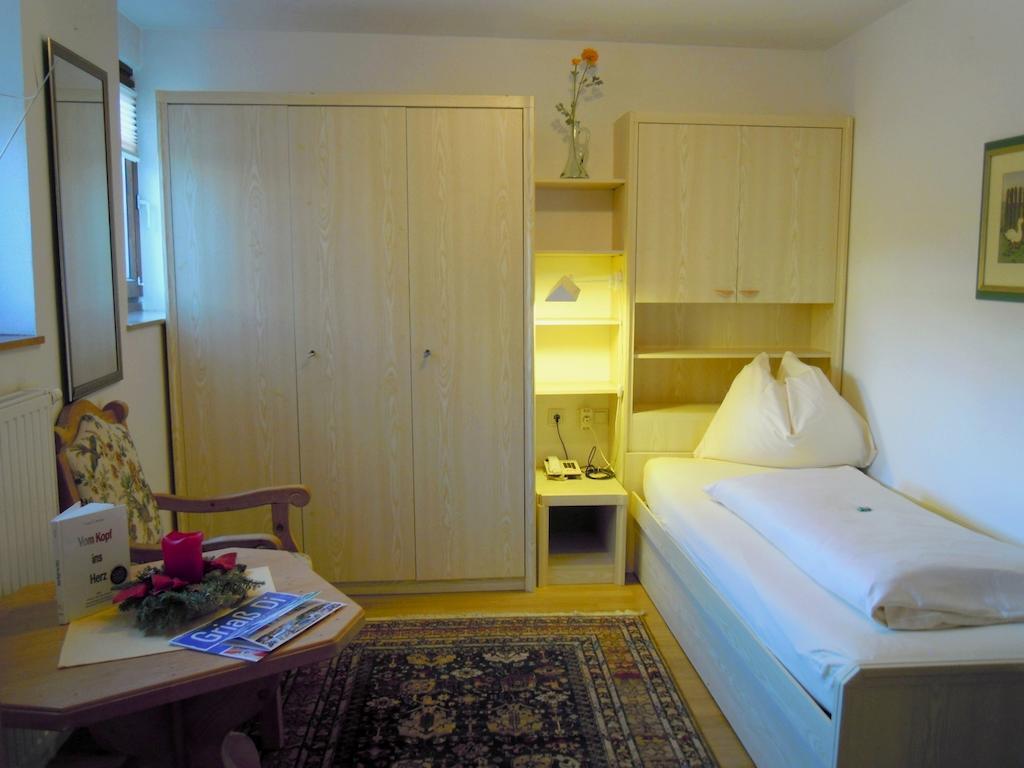 Hotel Garni Alpenland Altenmarkt im Pongau Bilik gambar