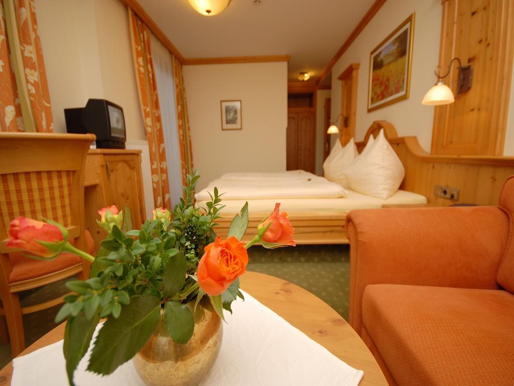 Hotel Garni Alpenland Altenmarkt im Pongau Bilik gambar